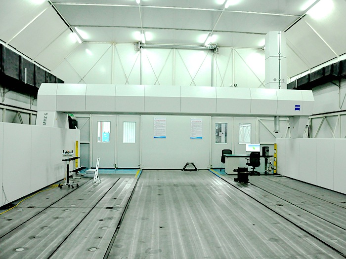 蔡司大三坐标： 基本尺寸10m*8m*2.5m， 拓展尺寸30m*8m*3.3m